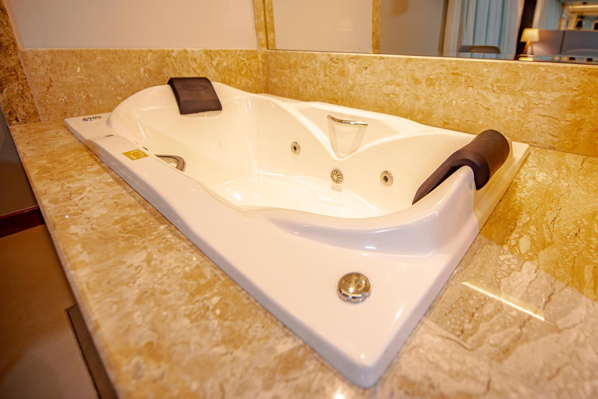 Hotel Gran Premium Plaza Ltda Muriaé Kültér fotó